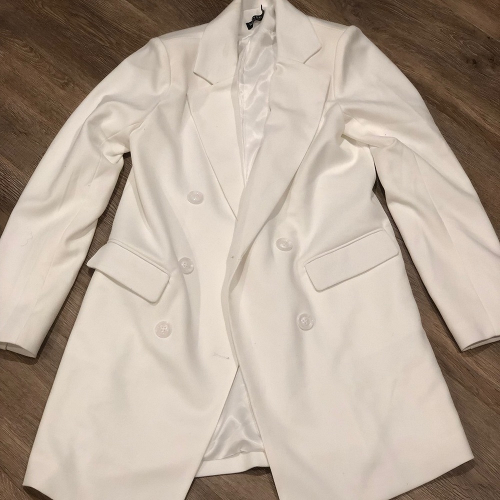 Nasty gal brand new never worn white blazer